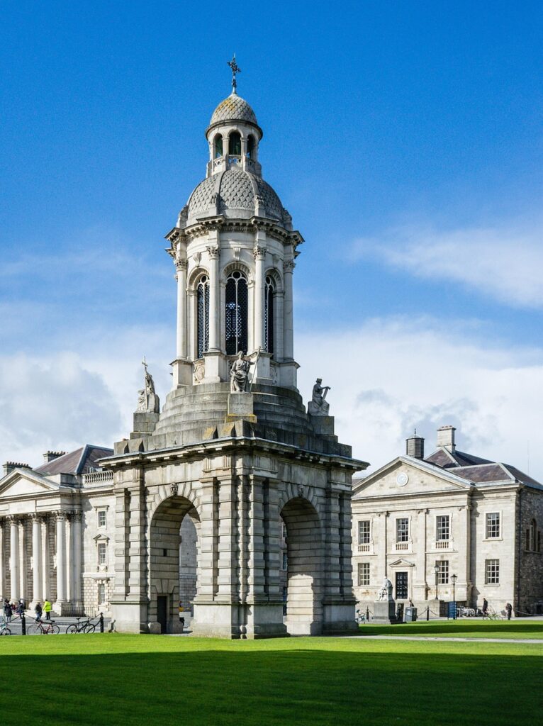 university 6820546 1280